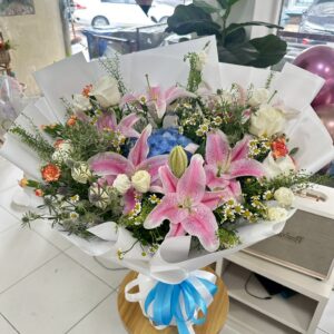 flowershop-near-me-94-ช่อดอกไม้รวม